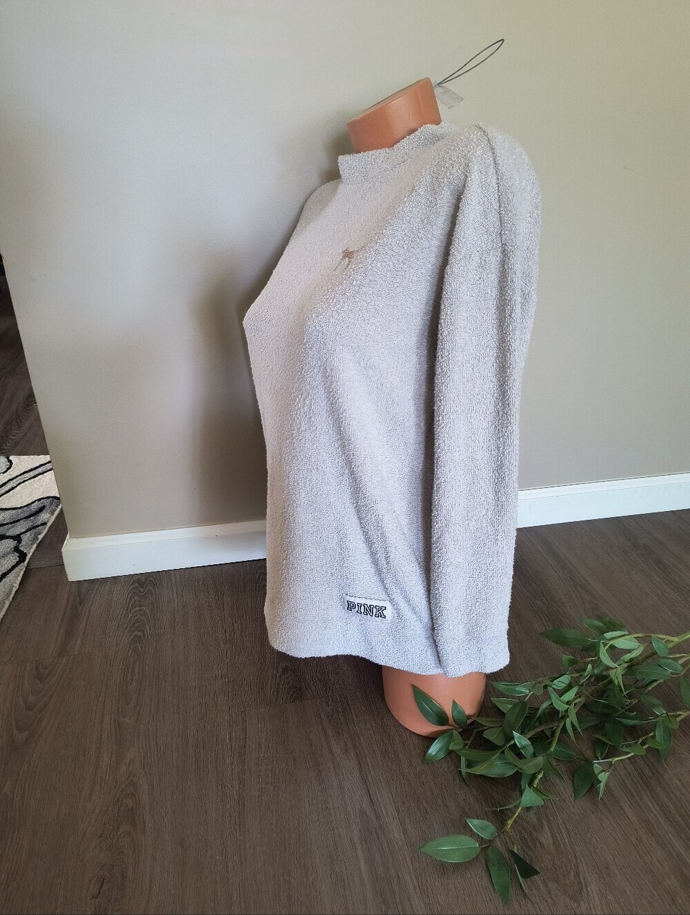 Victoria's Secret PINK Sweatshirt Beige Textured Cozy Pullover Oversized Size XS - Picture 2 of 8